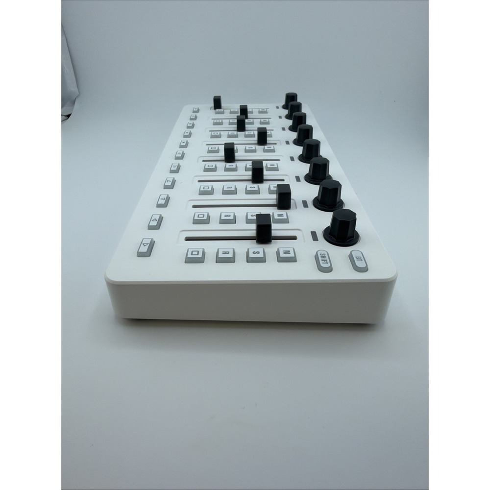 M-VAVE SMC-MIXER MIDI Controller Mixing Console for Wireless Connection Mac/iOS - Picture 10 of 13
